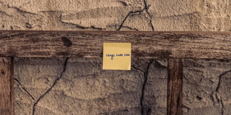 How To Fix WordPress Sidebar Appearing Below Content Area On Mobile